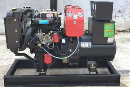 柴油發(fā)電機組新舊機油能一起用嗎?